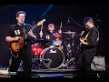Download Lagu Homemade Hand Grenade - Couchsurfing (LIVE op het Eurofusiesongfestival)