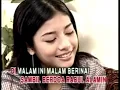 Joget Malam Berinai - Sanisah Huri (Petikan Dari Official MTV Karaoke)