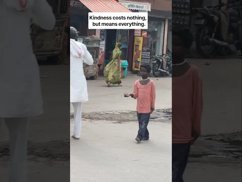 Kindness costs nothing ❤️🩹 #shorts #help #humanity #kindness #video