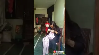 فرفشة وضحك ام مع البالون 