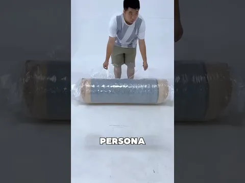 Aplastaron El Sofá Para Enviárselo A Su Dueño 😱