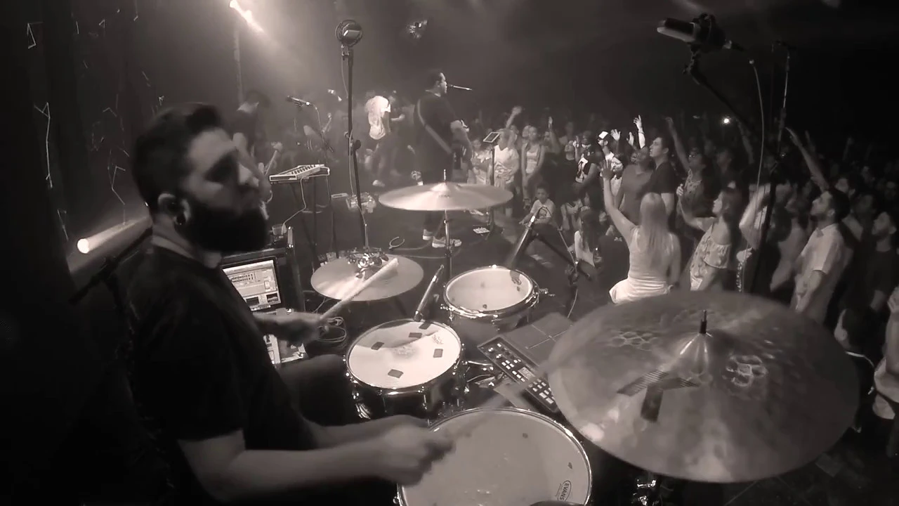 Jesus Em Tua Presença | Live Drums with Felipe Henri | Morada