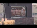 Kansas school districts closing due to COVID-19 cases