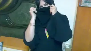 اغنيه يمنيه جديد ايش هاذا الدلع مع صور بنات 2020  اغنيه يمنيه جديد ايش هاذا الدلع مع صور بنات 2020