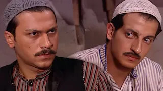 حكايا باب الحارة معتز القبضاي وقف بوجه خاطر و دافع عن الفقير رياض وائل شرف  حكايا باب الحارة معتز القبضاي وقف بوجه خاطر و دافع عن الفقير رياض وائل شرف