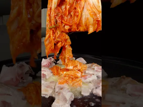 How to make Butter Samgyeopsal Kimchi Ramen