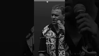 وانا بحكي عليكي ساعات بتنزل دمعه من عيني رامي صبري 