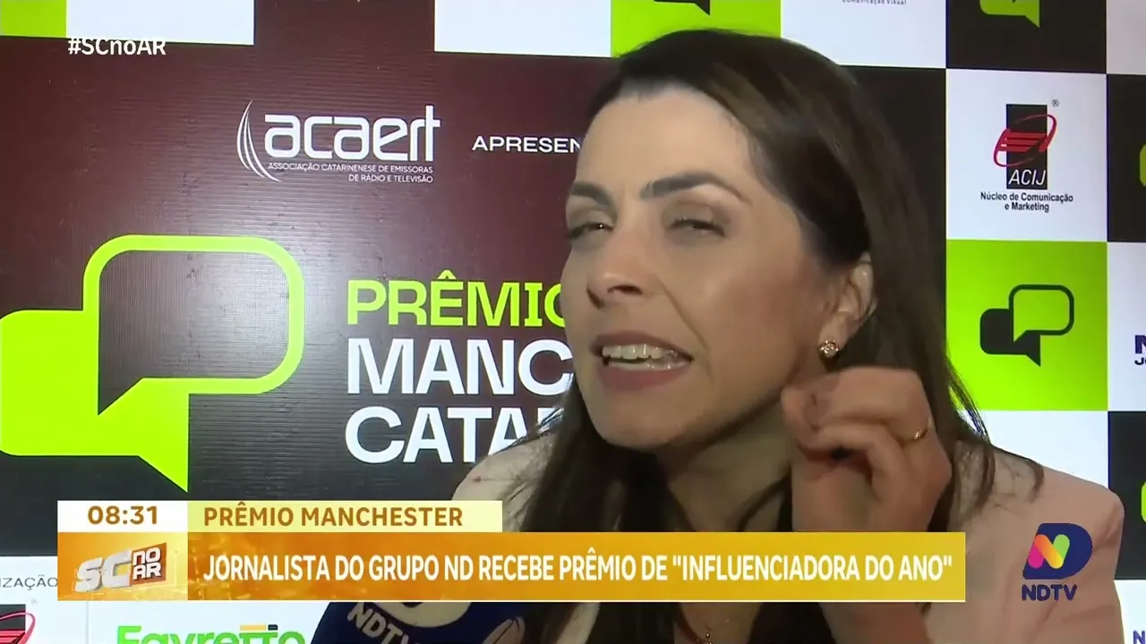 Prêmio Manchester: jornalista do Grupo ND recebe premio de "Influenciadora do Ano"