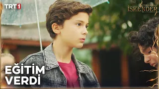 mavi ay e itim ald tozkoparan skender unutulmaz sahneler