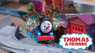 🎄🎁 Christmas Adventures with Thomas & Friends! | Watch Out, Thomas! | Thomas & Friends UK