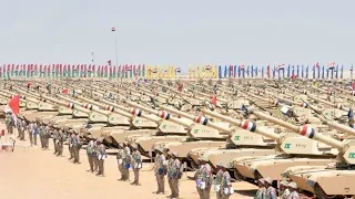 أسود واقفين في حبك يا بلادي      أسود قدام كل اللي يخون يعادي دندنها
