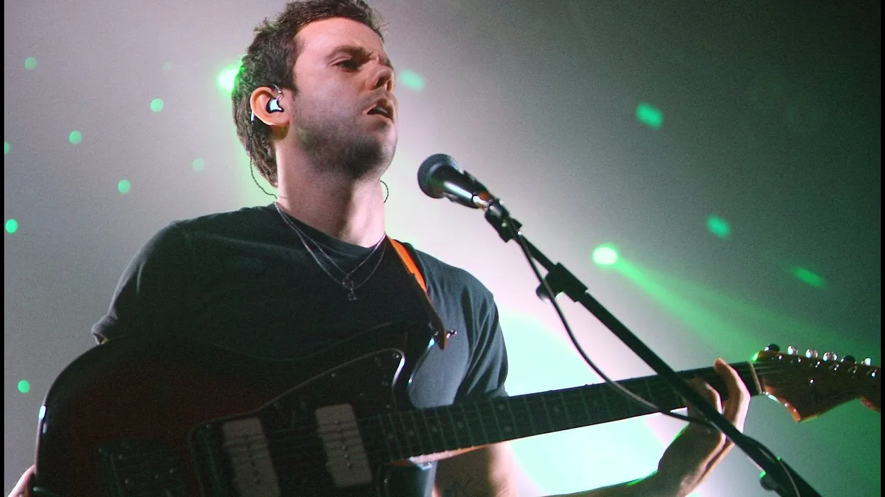 M83 - Wait Live at New york city (Awesome Remastered version) M83 - Wait Live at New york city (Awesome Remastered version)