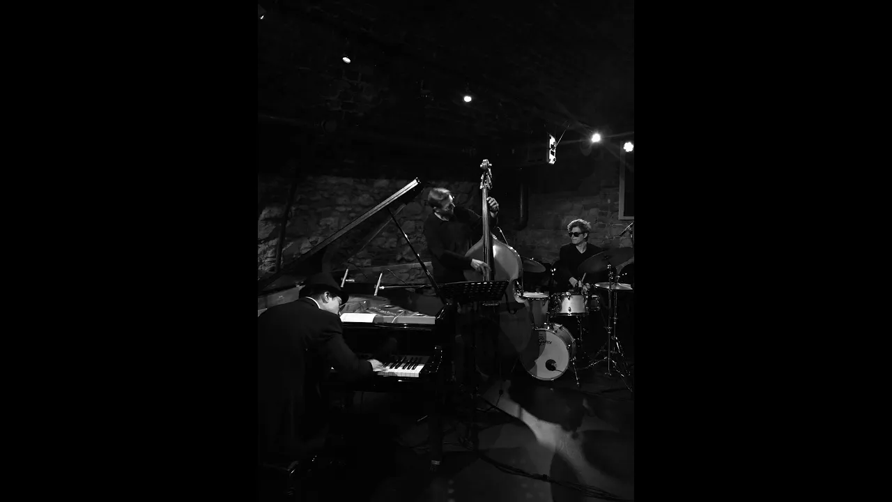 Mateusz Gawęda Trio plays Dick Twardzik