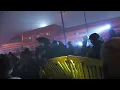 Protesters clash with officers over jailed immigrants