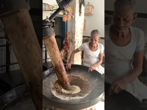 शुद्ध तिली तेल की घाणी।बुजुर्ग बाबा आज भी पुरानी तकनीकी से काम करते हैं