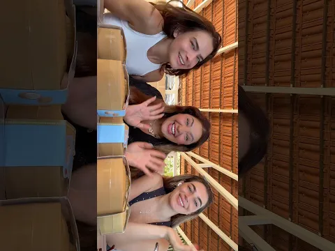 Unboxingggg with Sara and Reem 🩷