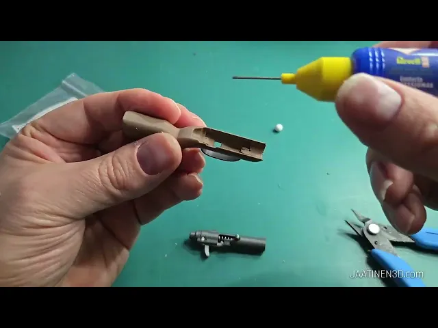 Bolt Action Rifle Keychain V2 — Functional Blaster Toy video thumbnail