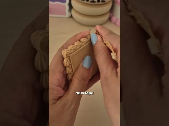 Cake-Style Glasses Tray with Storage Box video thumbnail