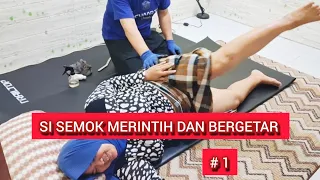 si semok merintih dan bergetar