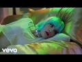Download Lagu Halsey - Ghost (Official Music Video)