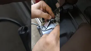 فى ثوانى هاتركب سلك الدبرياج لاى موتوسيكل وهاتظبط الدبرياج تمام موتوسيكلات دراجات نارية مكن 