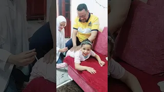 لما بنتك تشرب ميه ساقعه والدكتوره تنقذها Shorts 