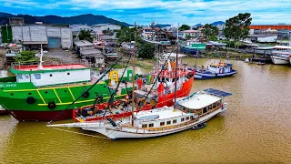 Stranded Outside the Shipyard — Sailing Yabá