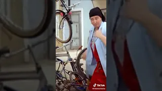 اضحك مع عبلة كامل في خالتي فرنسا   نسيت تشرب نسيت تنام ههههه دندنها