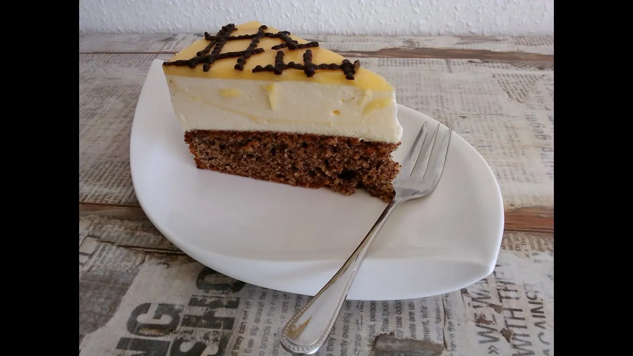 Die Dr. Oetker Versuchsküche zeigt Ihnen in diesem Video eine fruchtige Variante des Klassiker Käsek. 