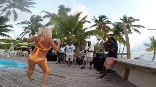 ABACOS CRUISING FUN – Nipper’s, Grabber’s, Pete’s Pub