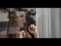 Ebru Yaşar - Yine Çalıyor