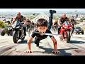 Lagu Kung Fu Film: 100 top killers besieged the lad, but he instantly crushed them all bare-handed!