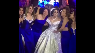 صحاب العروسه عملو مفااجاة أجدع صحاب صحابى من صغرى  صحاب العروسه عملو مفااجاة أجدع صحاب صحابى من صغرى