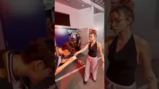 Laure catches Oner aura farming ✨