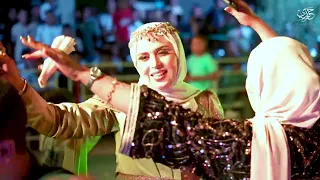               ها لا لا لا    دندنها