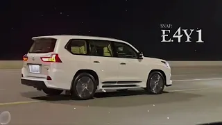 شيلة   برق الهوى فيك ما يوصف ولا يذكر  كل السوالف معك باشكالها تسحر   تعديل مميز      دندنها