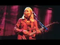 Download Lagu Joni Mitchell - Live at Pauley Pavilion | May 21, 1998, U.C.L.A., Los Angeles