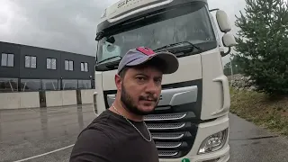 A Poor Truck Driver’s Simple Lunch & Coffee Break