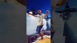 والنفسيات محتاجه دولارات 