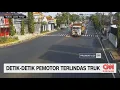 Download Lagu Detik-Detik Pemotor Terlindas Truk