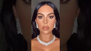 Cristiano Georgina الوتر حساس 