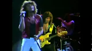 Download Deep Purple A Gypsy's Kiss live exceptional performance MP3