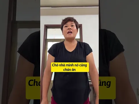 Mẹ chỉ cho tôi ăn đậu que