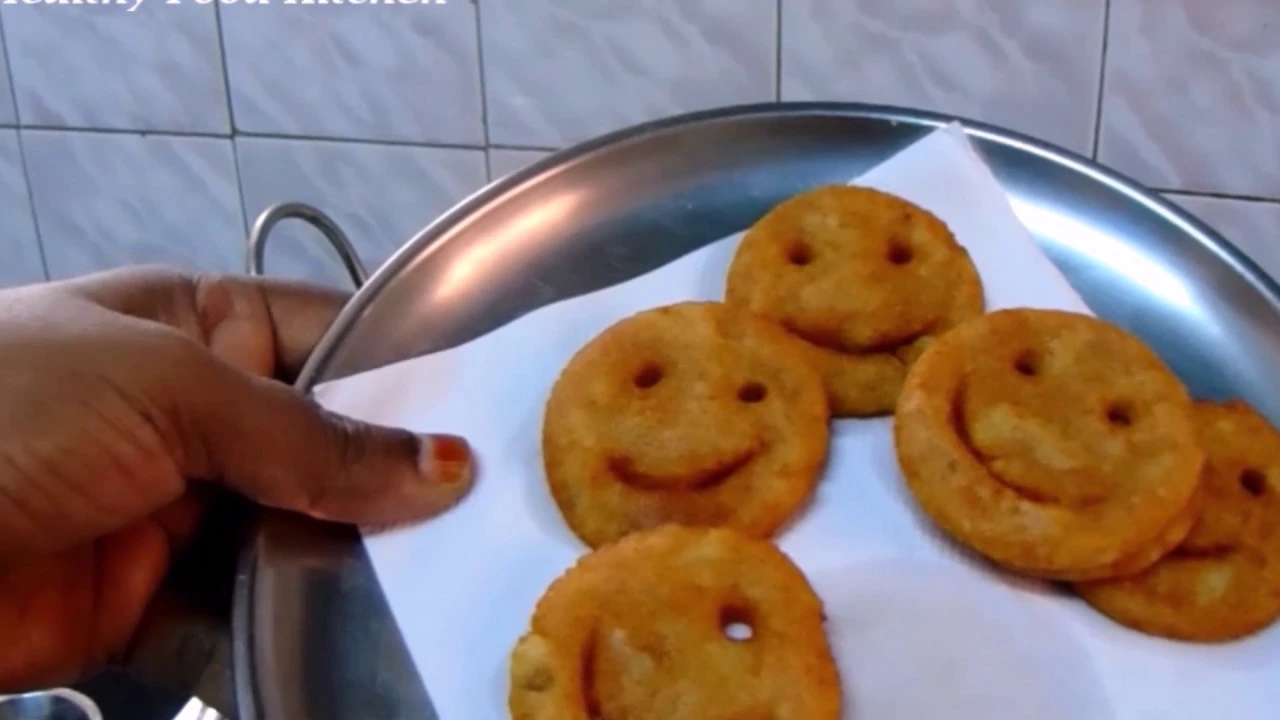 Evening Snacks Recipe in Tamil - Potato Smiley Recipe - Potato Recipe - Aloo Recipe -Kids Recipe