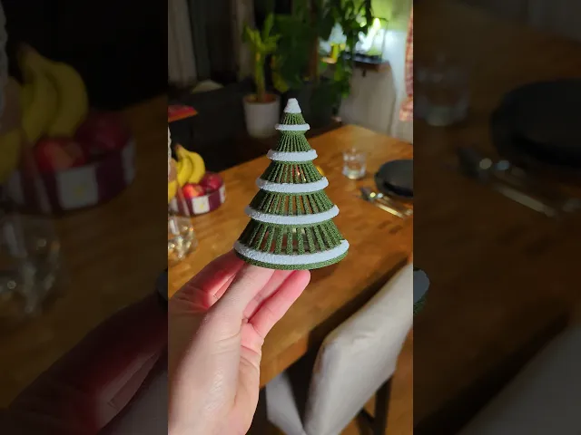 Xmas TreeNap video thumbnail
