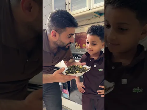 موسى جوعان بدنا نعمل ملوخيه