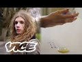 Download Lagu Waarom steeds meer transgender personen online illegale hormonen kopen | DIY Transgender