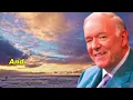 The Law of CALLING MONEY by its NAME || KENNETH E HAGIN BEST MOTIVATIONAL SPEECH