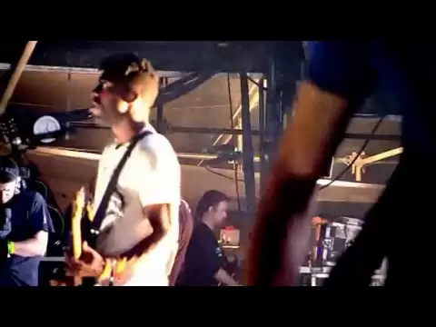 Download MP3 Bloc Party - Helicopter LIVE @ Glastonbury 2009 [HQ]