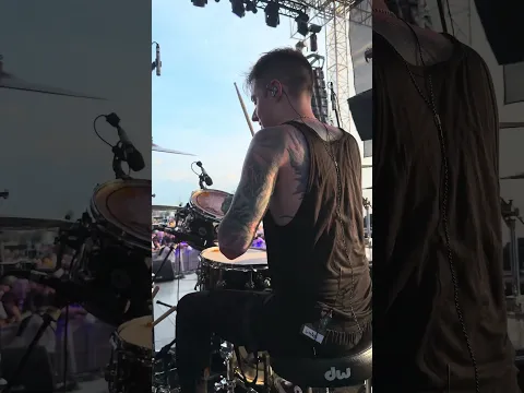 Calm Snow with I See Stars in Mexico